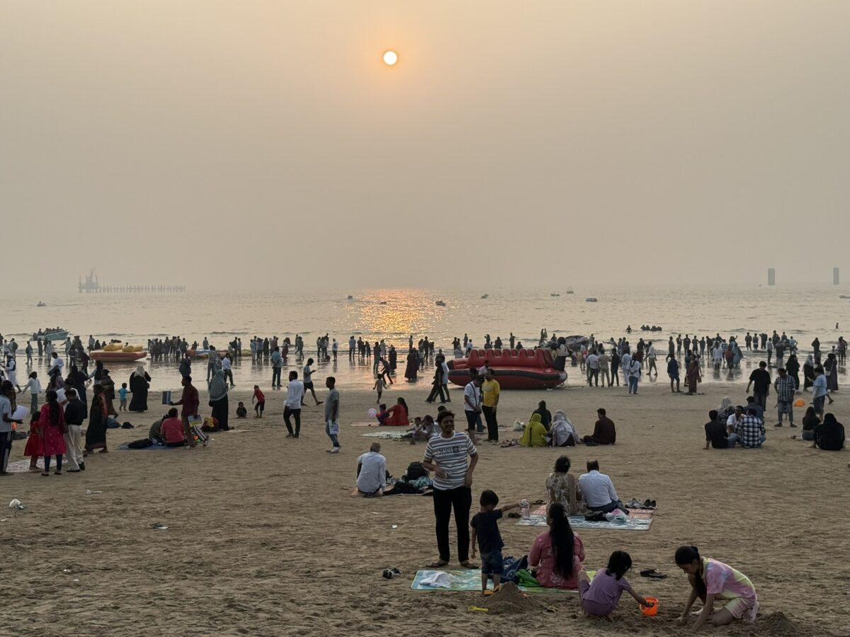 Baron van Hola Pola Bombay Bollywood 102