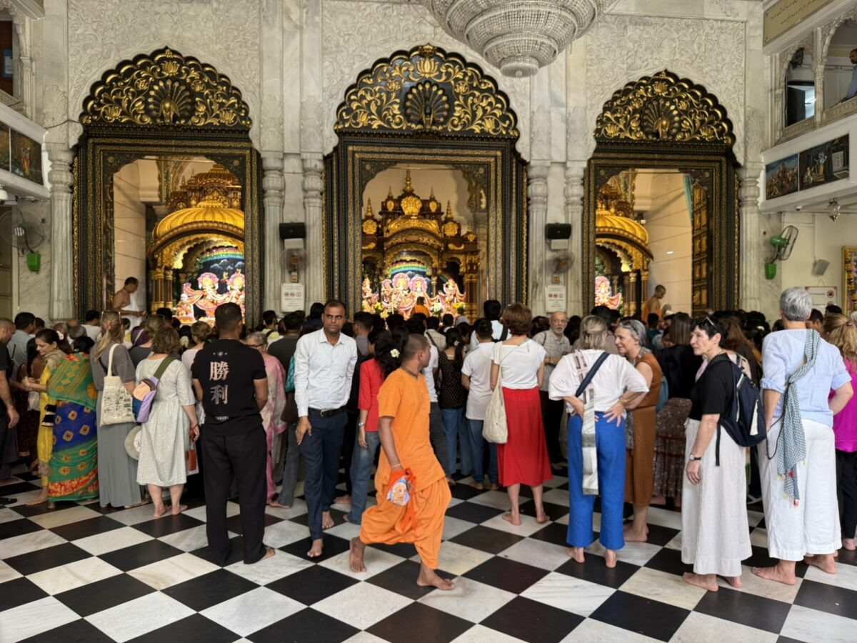 Baron van Hola Pola Bombay Bollywood 73