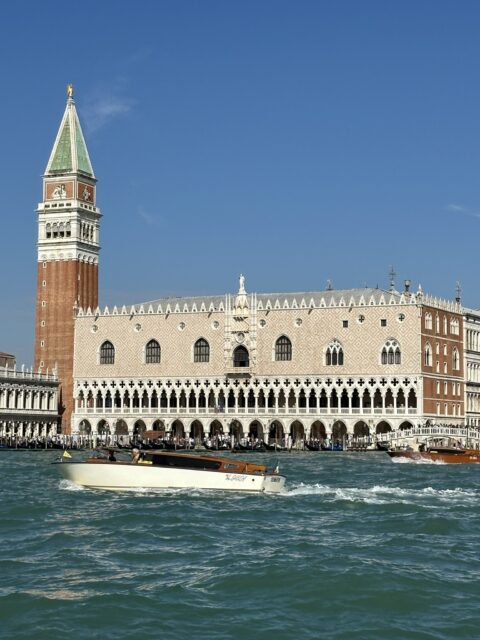 Baron van Hola Pola Venetië september 2026 327