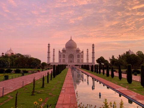 Taj Tent Trein Tijger Prins van Hola Pola Paleizen van de Maharadjas 89